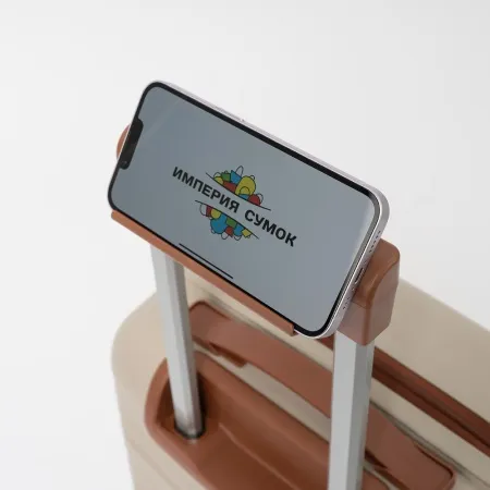 Valigetti Чемодан на 4-х колесах (бежевый)