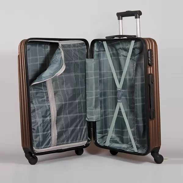 Чемодан средний на колесах Valigetti арт. 1211222107-24 Чемодан средний на колесах Valigetti арт. 1211222107-24