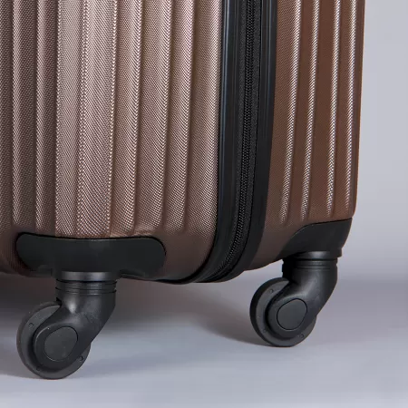 Чемодан большой на колесах Valigetti арт. 1211222107-28