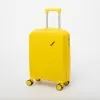 Valigetti Чемодан на 4-х колесах (желтый)