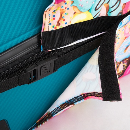 Grott Чехол для чемодана (светлый)