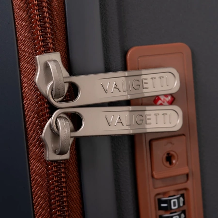Чемодан Valigetti арт. 3638050-20